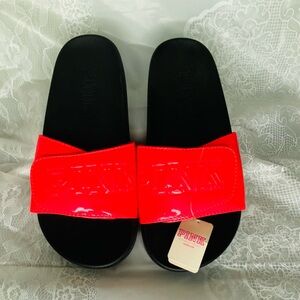 VICTORIAS SECRET PINK SLIDES